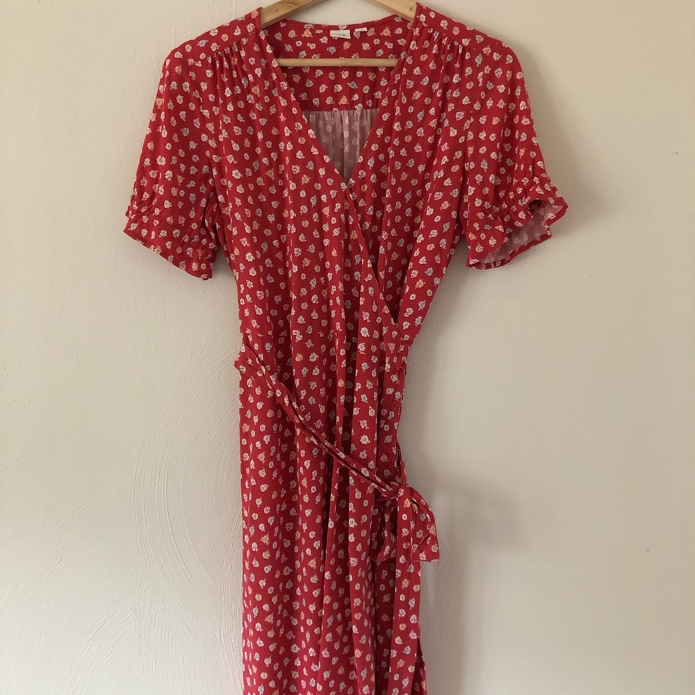 Gap coral red wrap dress with ruffle sleeves small